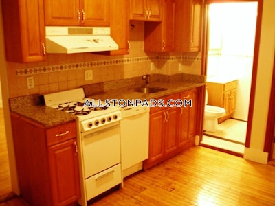Allston 4 Beds 2 Baths Boston - $4,100 No Fee