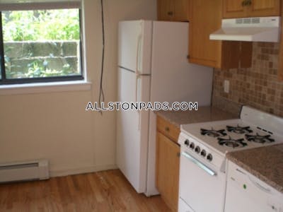 Allston 3 Bed 2 Bath BOSTON Boston - $2,750 No Fee