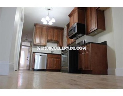 Roxbury 2 Bed 2 Bath BOSTON Boston - $2,550