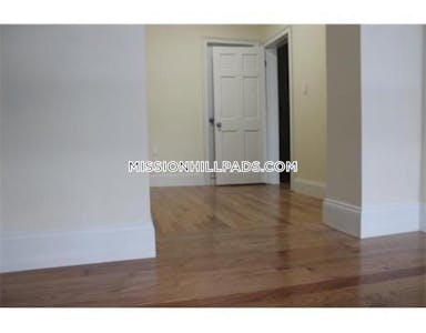 Roxbury Apartment for rent 2 Bedrooms 2 Baths Boston - $2,595