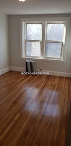 Brookline 4 Beds 1.5 Baths Brookline  Boston University - $6,200 No Fee