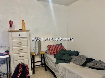 Mission Hill 3 Beds 1.5 Baths Boston - $3,750