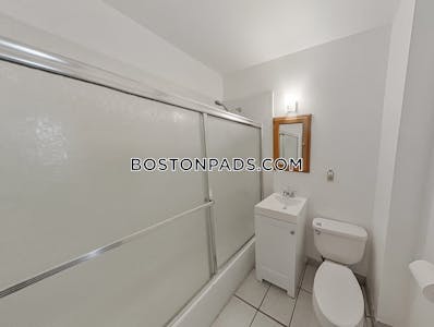 Mission Hill 3 Beds 1 Bath Boston - $4,290