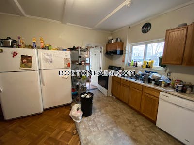 Allston 7 Beds 3 Baths Boston - $7,000