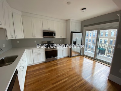 Allston/brighton Border 4 Beds 2 Baths Boston - $5,300 No Fee