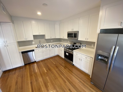 Allston/brighton Border 4 Beds 2 Baths Boston - $5,150 No Fee