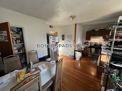 Somerville 3 Bed, 1 Bath Unit  Winter Hill - $4,500