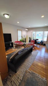 Cambridge 2 Bed, 1 Bath Unit  Central Square/cambridgeport - $3,800