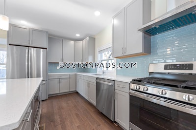 Medford 7 Beds 6+ Baths  Medford Square - $6,550 No Fee