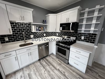 Somerville 3 Beds 1 Bath  Union Square - $4,000