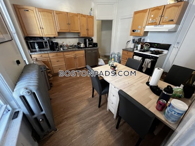 Mission Hill 4 Beds 2 Baths Boston - $5,100 No Fee