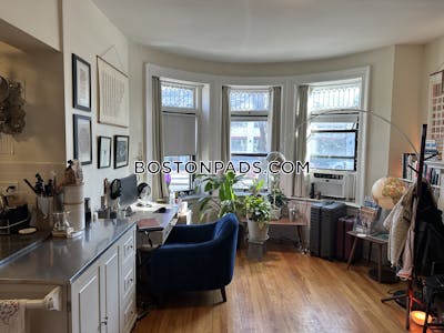 Allston 1 Bed 1 Bath BOSTON Boston - $2,300 No Fee