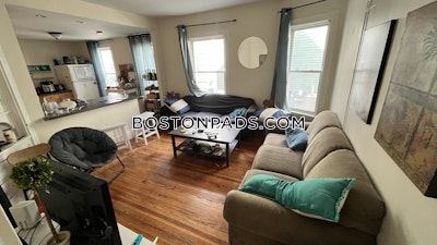 Somerville 4 Beds 1.5 Baths  Davis Square - $4,500 No Fee