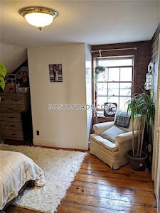 Somerville 1 Bed 1 Bath SOMERVILLE  Porter Square - $3,600 No Fee