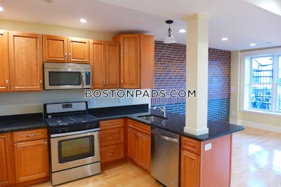 East Boston 2 Bed 1 Bath BOSTON Boston - $2,800