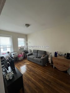 Allston/brighton Border 2 Bed 1 bath available NOW on Kelton St in Boston! Boston - $2,995 50% Fee