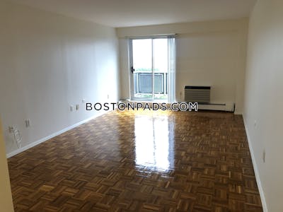 Brookline 2 Bed 1.5 Bath BROOKLINE- BOSTON UNIVERSITY $3,800 Boston University - $4,100 No Fee