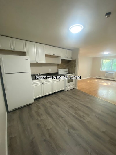 Lowell 2 Beds 1 Bath - $2,095 No Fee