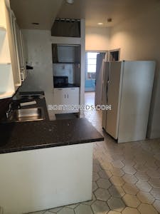 Allston 3 Beds 1 Bath Boston - $3,200 50% Fee