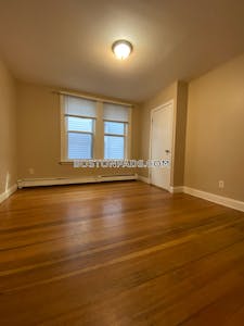 Cambridge 4 Bed 2 Bath CAMBRIDGE  Central Square/cambridgeport - $5,000 No Fee