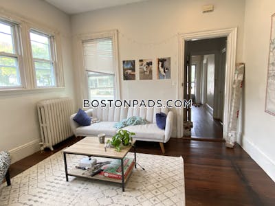 Somerville 5 Bed 1 Bath SOMERVILLE  Tufts - $5,000 No Fee