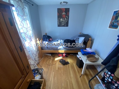 Somerville 5 Bed 2 Bath SOMERVILLE  Tufts - $4,450