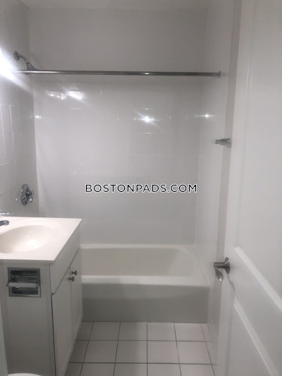 Quincy 1 Bed 1 Bath QUINCY  North Quincy - $2,397 75% Fee
