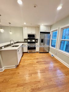 Fort Hill 4 Bed, 2 Bath Unit Boston - $4,350 50% Fee