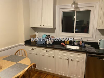 Medford 3 Bed 1 Bath MEDFORD  Tufts - $3,375