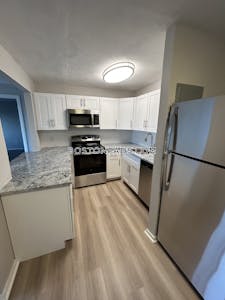 Westborough 1 Bed 1 Bath - $1,800