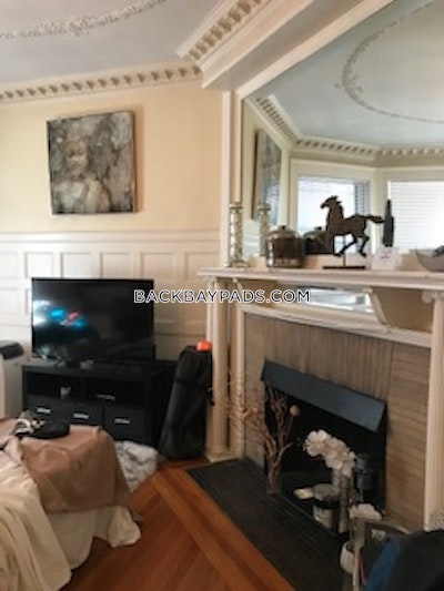Back Bay Apartment for rent 2 Bedrooms 1 Bath Boston - $4,950