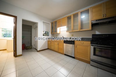 Brighton Apartment for rent 3 Bedrooms 2 Baths Boston - $4,400