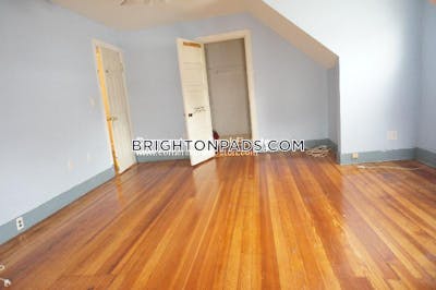 Brighton 6 bedroom 2 baths in BOSTON Boston - $6,200