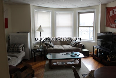 Fenway/kenmore 2 Beds 1 Bath Boston - $4,000 50% Fee
