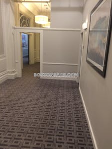 Northeastern/symphony Studio 1 Bath Boston - $2,850 50% Fee