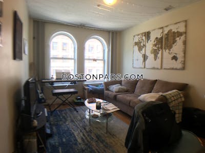 Back Bay Apartment for rent 1 Bedroom 1 Bath Boston - $2,800