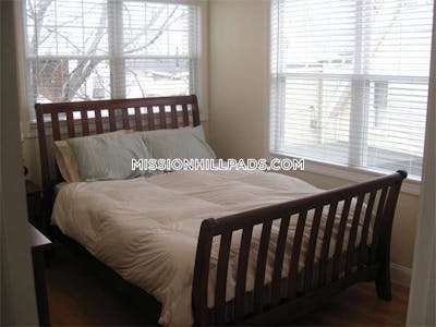Roxbury 2 Bed 1 Bath BOSTON Boston - $2,950
