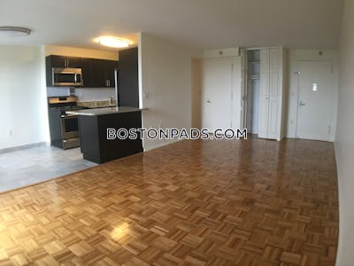 Brookline Apartment for rent 3 Bedrooms 1 Bath  Boston University - $5,050 No Fee