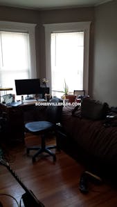 Somerville Apartment for rent 4 Bedrooms 1 Bath  Winter Hill - $4,185