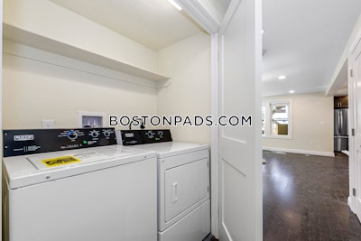 Medford 5 bed 5.5 bath available on June 1st on Stanley Ave in Medford  Tufts - $6,995