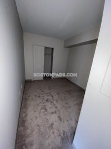 Malden Studio  baths Luxury in MALDEN - $2,500 No Fee