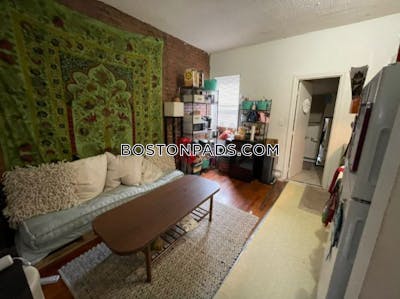 Mission Hill Apartment for rent 2 Bedrooms 1 Bath Boston - $2,995