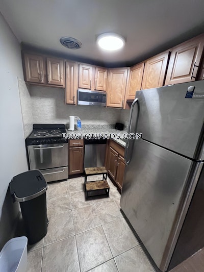 Brookline Apartment for rent 1 Bedroom 1 Bath  Coolidge Corner - $2,800 No Fee