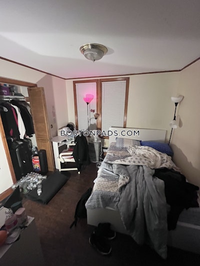 Mission Hill 5 Beds 2 Baths Boston - $5,700