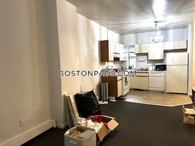 Mission Hill 2 Beds 1 Bath Boston - $2,800