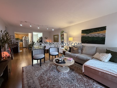 Brookline Apartment for rent 2 Bedrooms 1 Bath  Coolidge Corner - $4,200