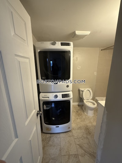 Roxbury Apartment for rent 3 Bedrooms 1 Bath Boston - $3,800 50% Fee
