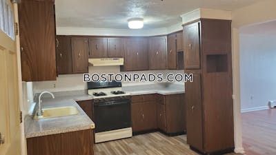 Quincy Apartment for rent 2 Bedrooms 1 Bath  West Quincy - $2,800
