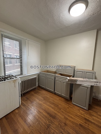 Medford Apartment for rent 1 Bedroom 1 Bath  Medford Square - $1,750 No Fee
