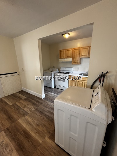 Dorchester 3 bedroom 1 baths in BOSTON Boston - $3,200